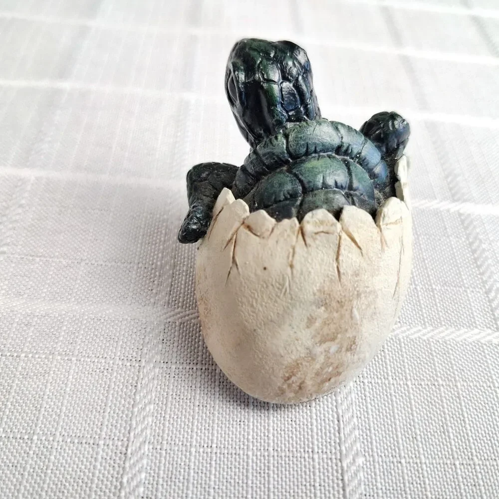 Vtg PENCO Hatching Baby Sea Turtle Figurines Egg Magnet Set 3 Coastal Nautical